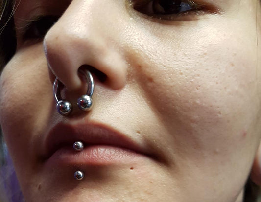 Conseils de Soins Post-Piercing - pour tous les piercings: piercing nez, oreille, levres, cartillage, teton, arcade, nombril, etc..