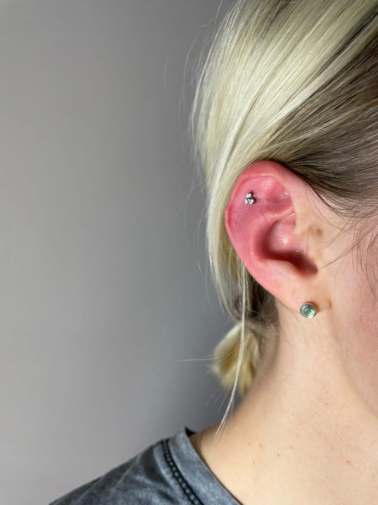 piercing oreille porté sur femme