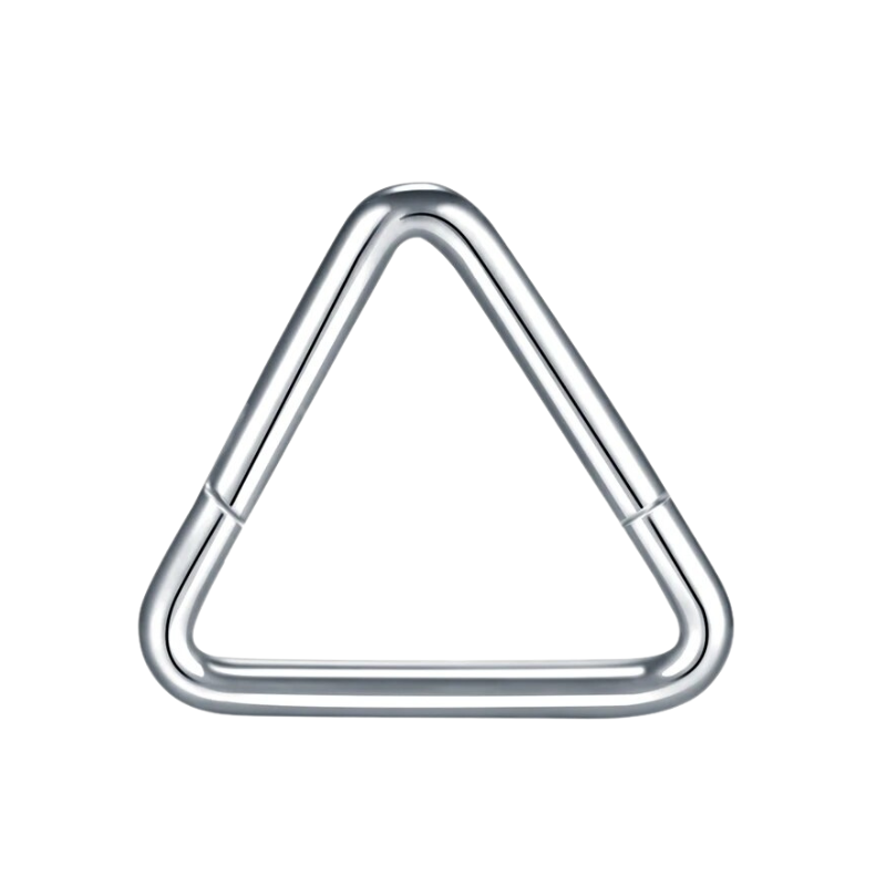 Piercing septum anneau triangle en titane, design contemporain.