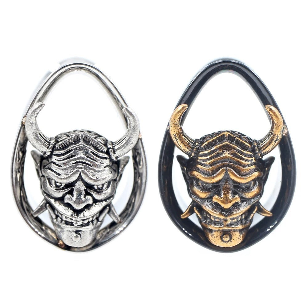 Accessoire d'oreille écarteur design Oni argent.