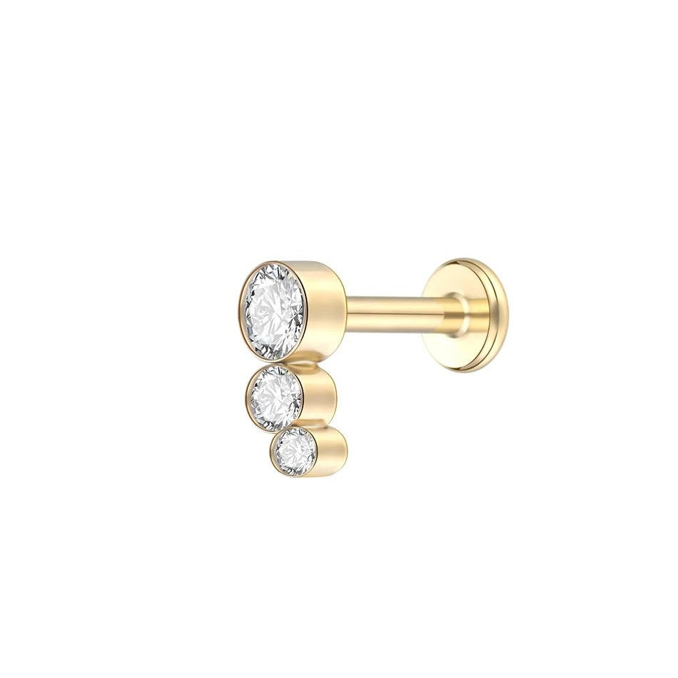 Stud d'oreille avec zircons disposés en crescendo, accessoire tendance et brillant